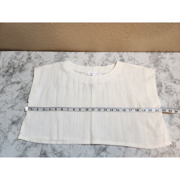 Mable Women's White Solid Sleeveless Round Neck Crop Top‎ Size Small NWT - Picture 6 of 7